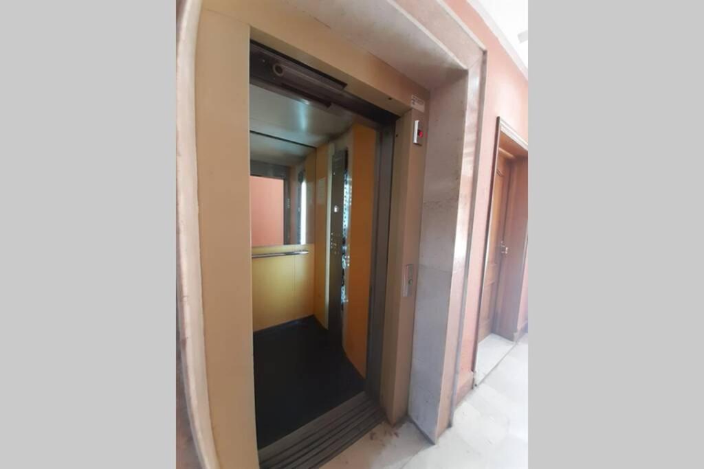 Hivernage - Stylish Apt In The Heart Of The City Marrakesh Exteriör bild